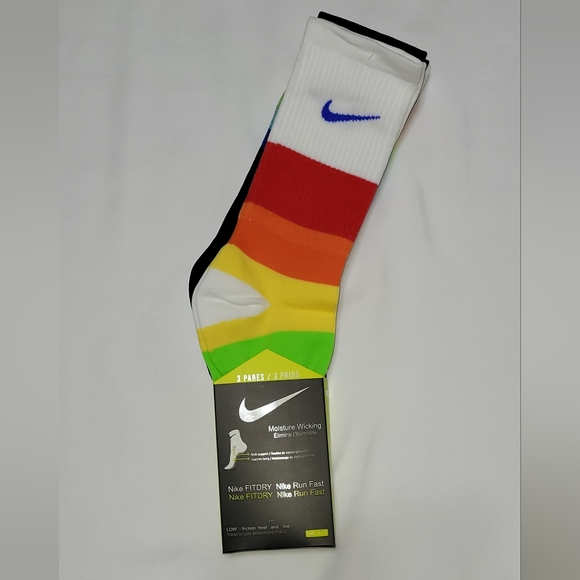 NIKE PRIDE---Nice set of 3 pair of Nike socks with pride flag - Picture 1 of 5